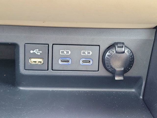 Used 2022 Toyota Highlander Platinum FWD image 36