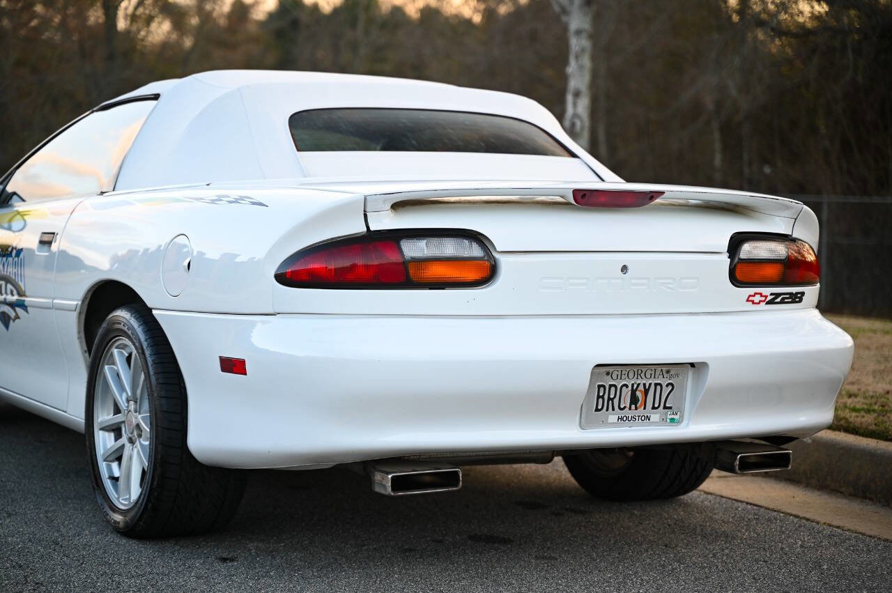 Used 1997 Chevrolet Camaro Z28 image 47