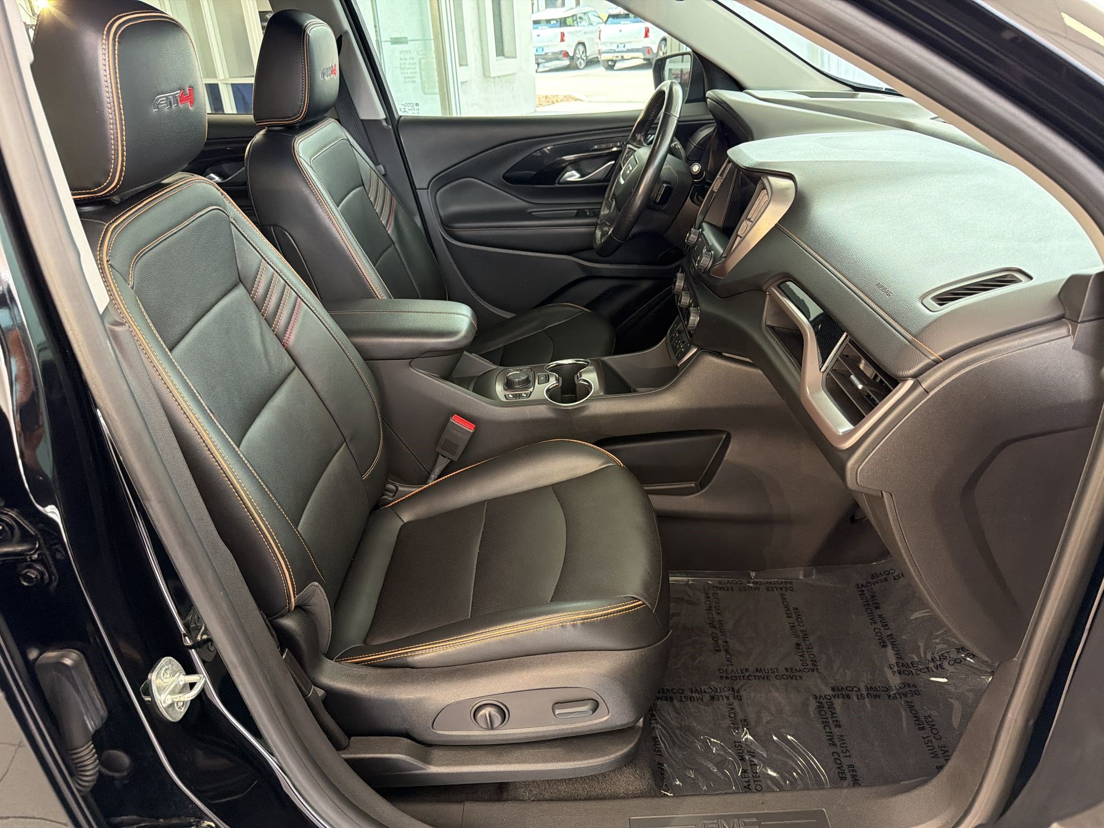 Used 2022 GMC Terrain AT4 w/ Tech Package AWD/4WD image 29