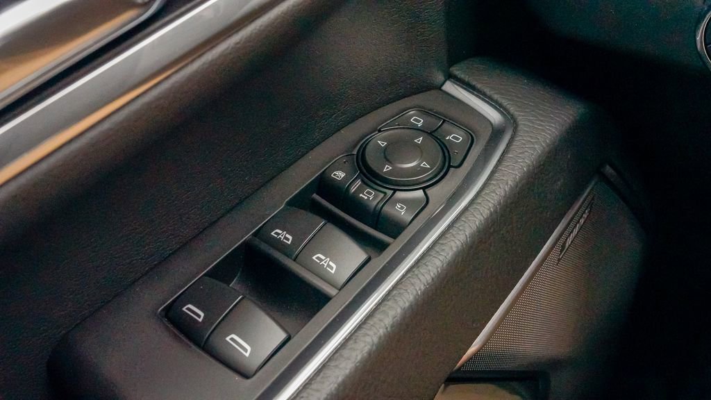 New 2025 GMC Sierra 2500 Denali w/ Denali Reserve Package image 24