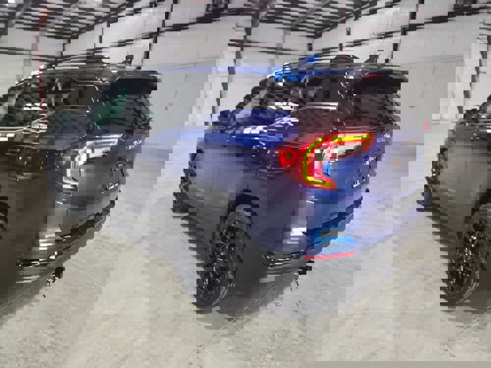 Used 2022 GMC Terrain SLT w/ Tech Package image 3