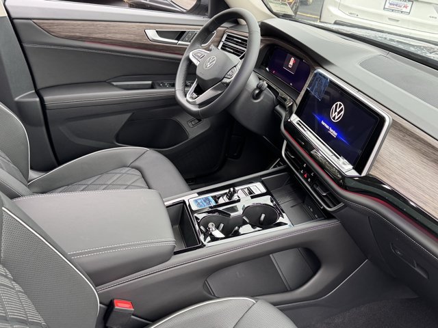 New 2026 Volkswagen Atlas SEL Premium R-Line AWD/4WD image 10