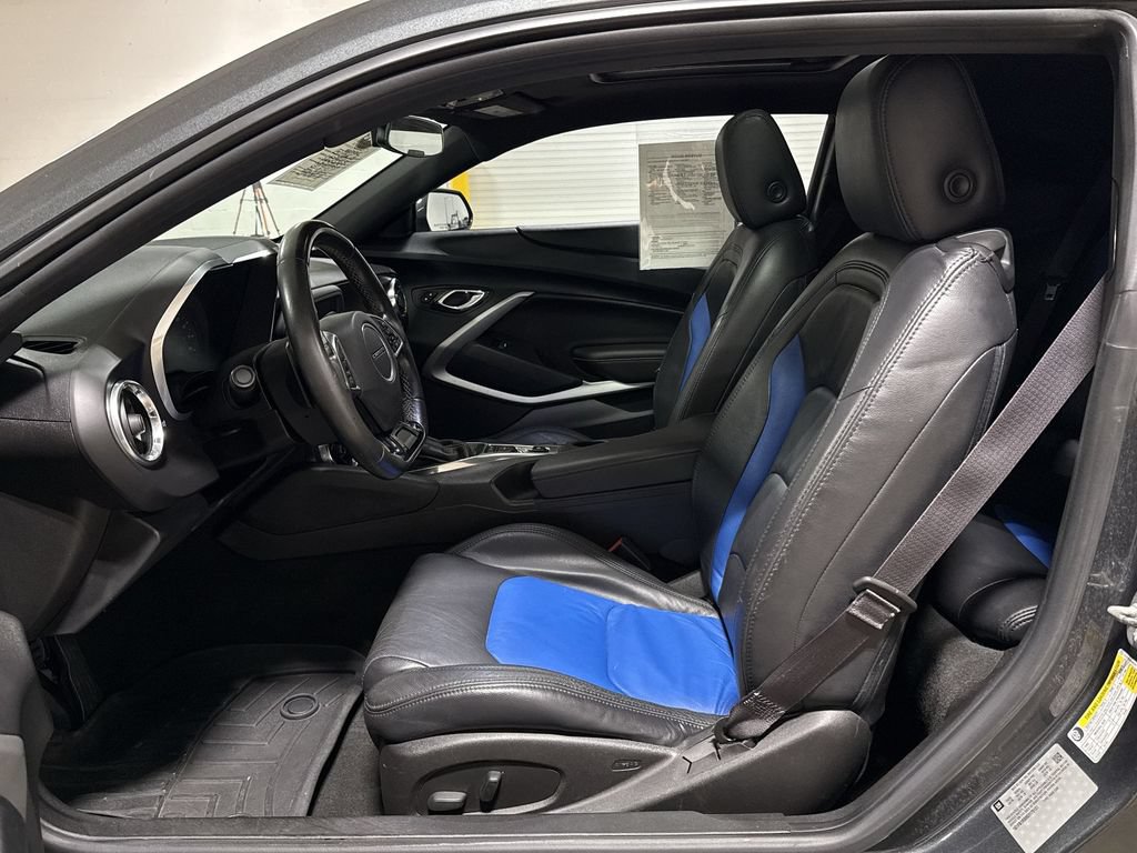Used 2016 Chevrolet Camaro LT w/ RS Package RWD image 20