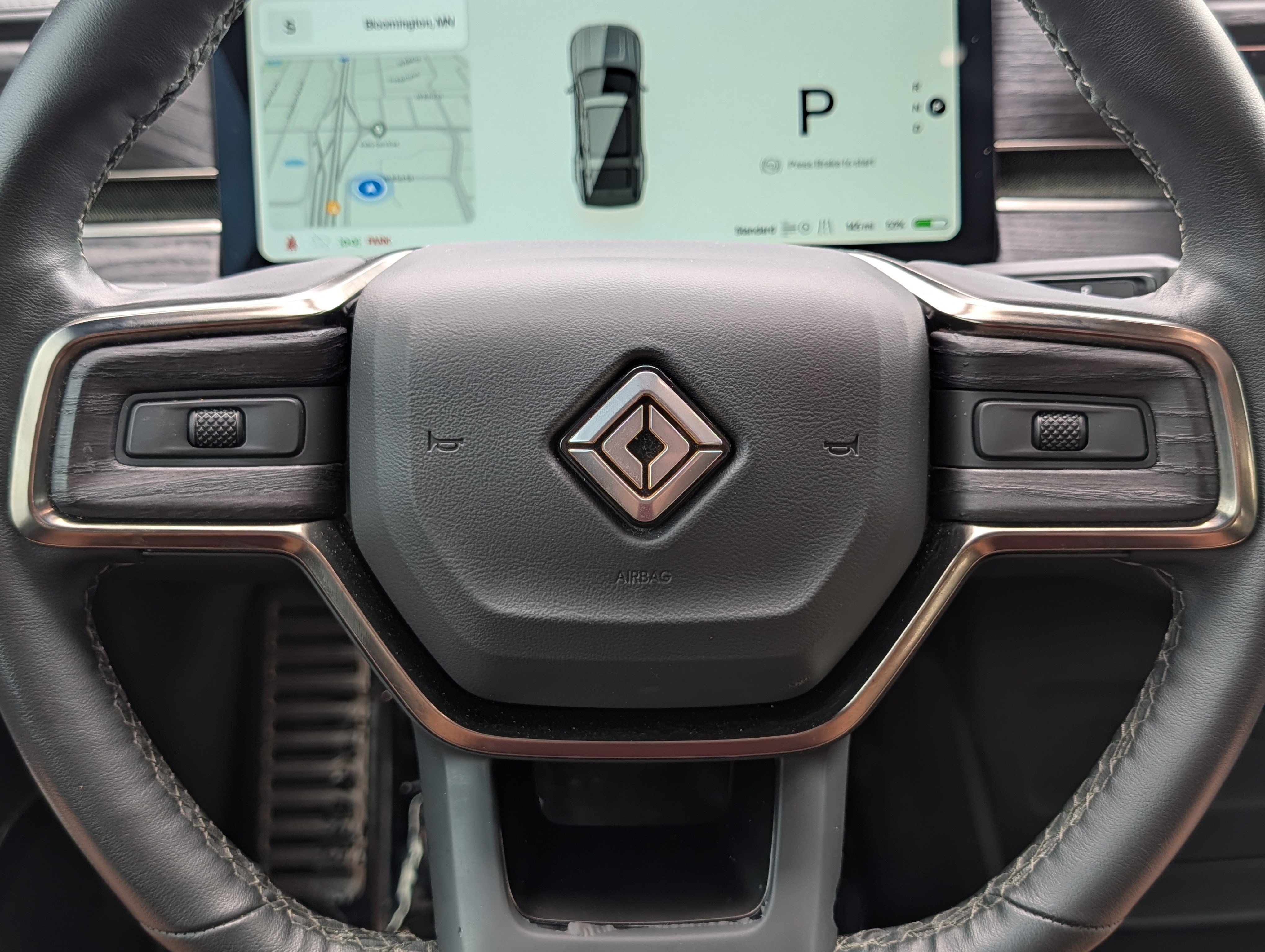 Used 2023 Rivian R1S Adventure AWD/4WD image 25