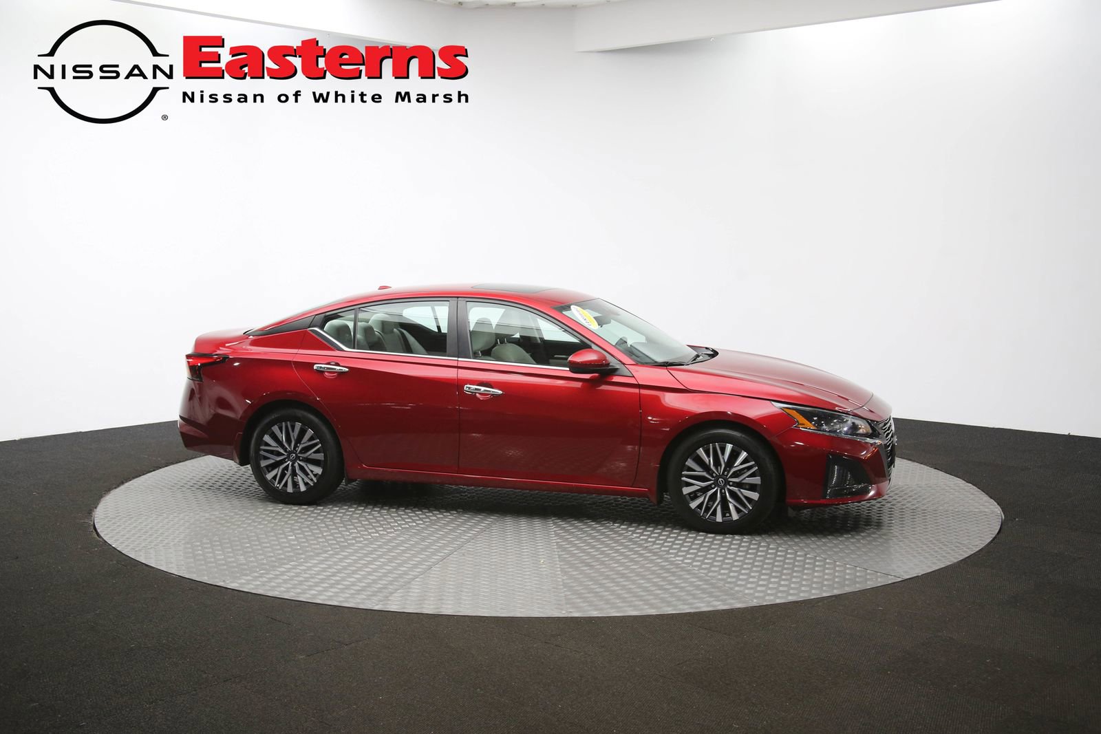 Used 2023 Nissan Altima 2.5 SV w/ SV Premium Package image 74