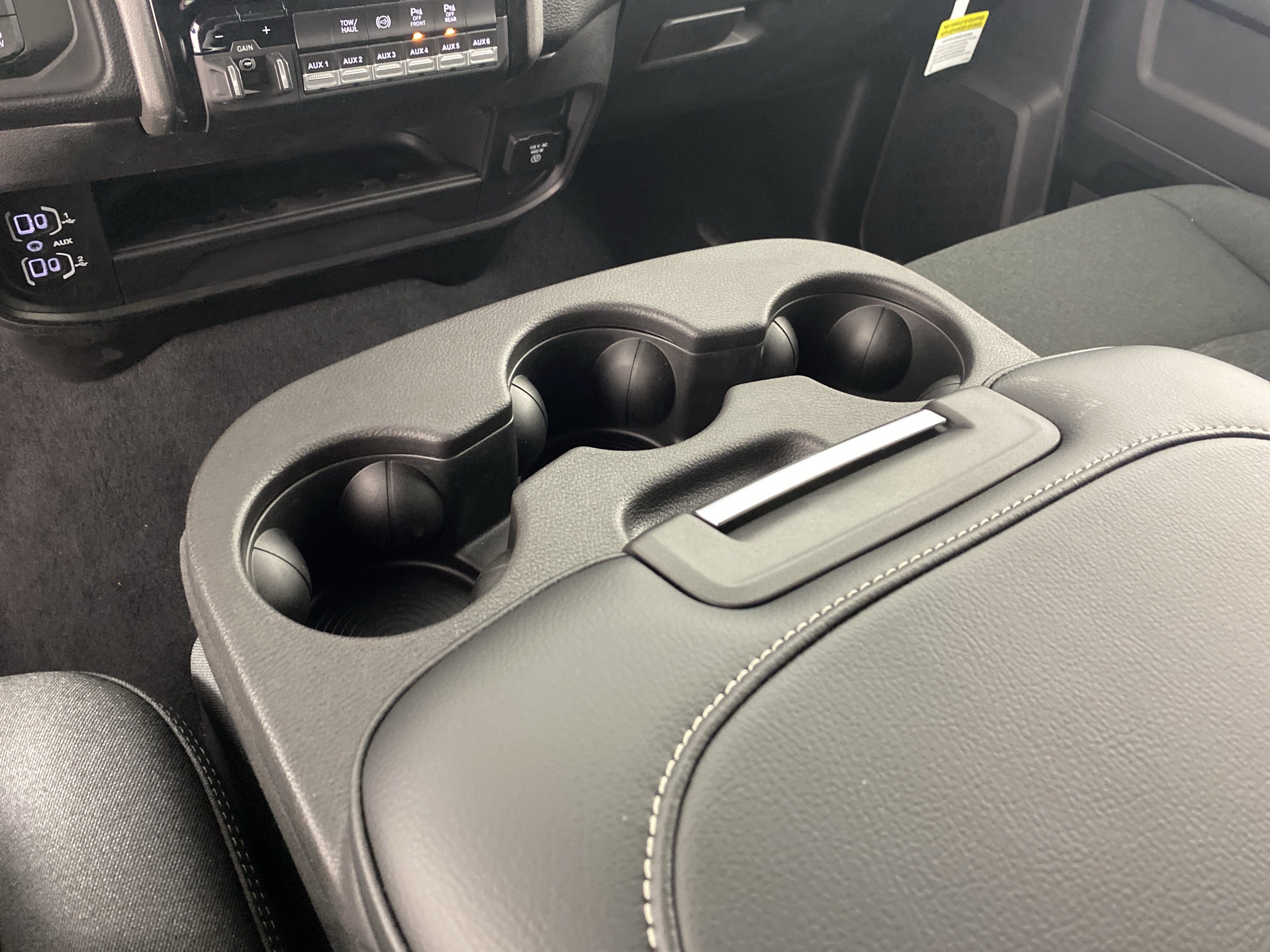 New 2026 RAM 3500 Tradesman AWD/4WD image 29