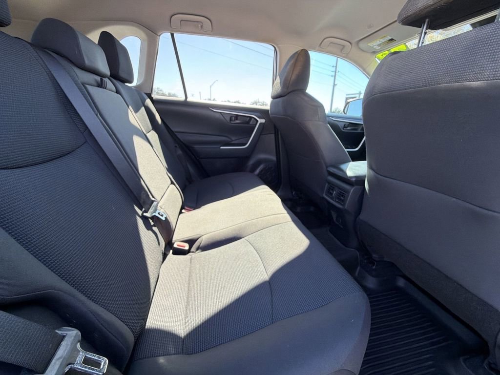 Used 2023 Toyota RAV4 LE image 14