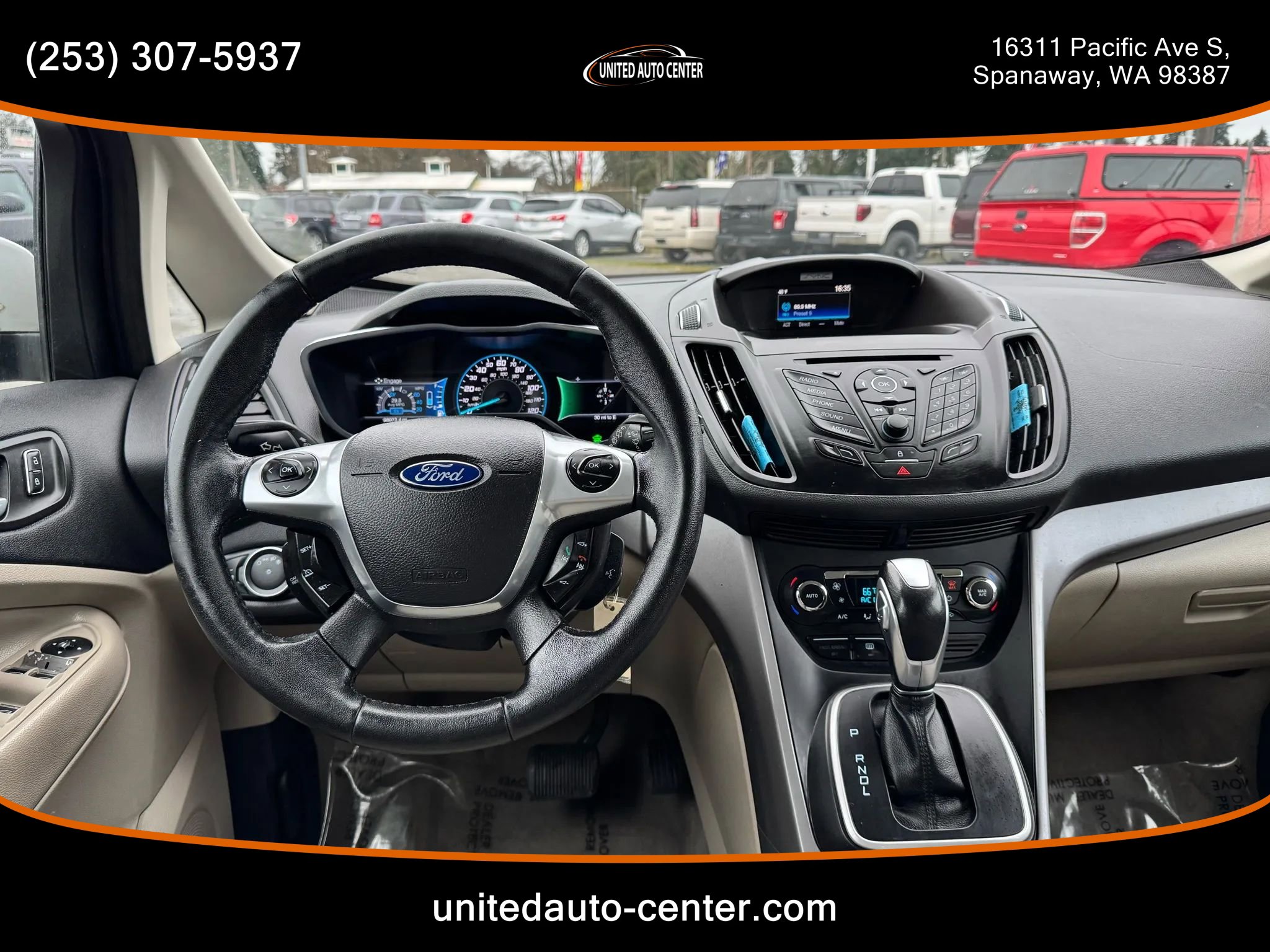 Used 2015 Ford C-MAX SE image 12