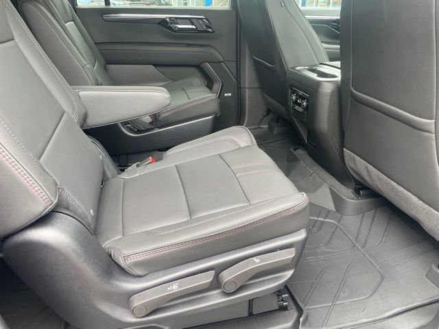 New 2025 Chevrolet Suburban RST w/ Comfort Package image 7