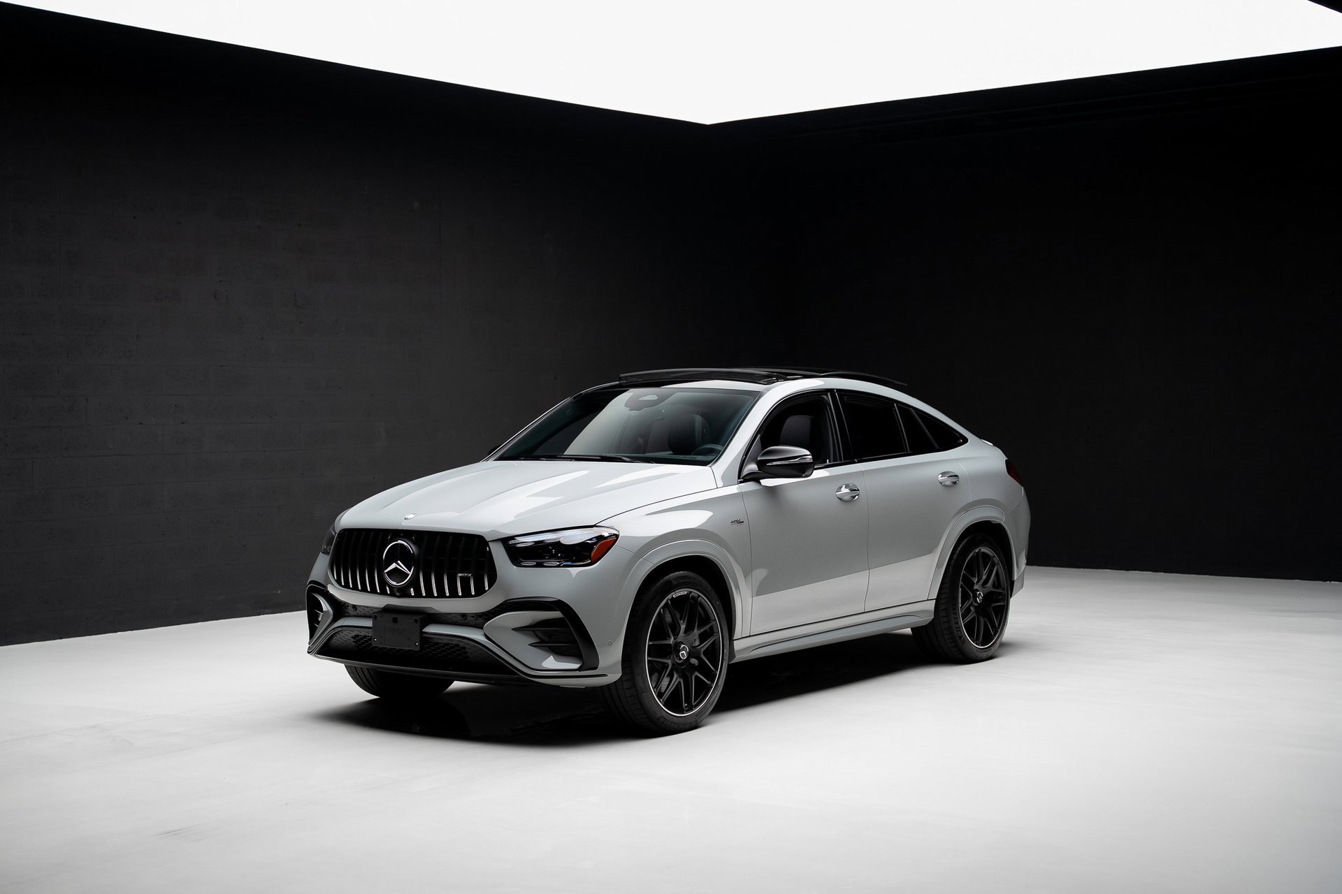 Used 2024 Mercedes-Benz GLE 53 AMG 4MATIC Coupe image 4