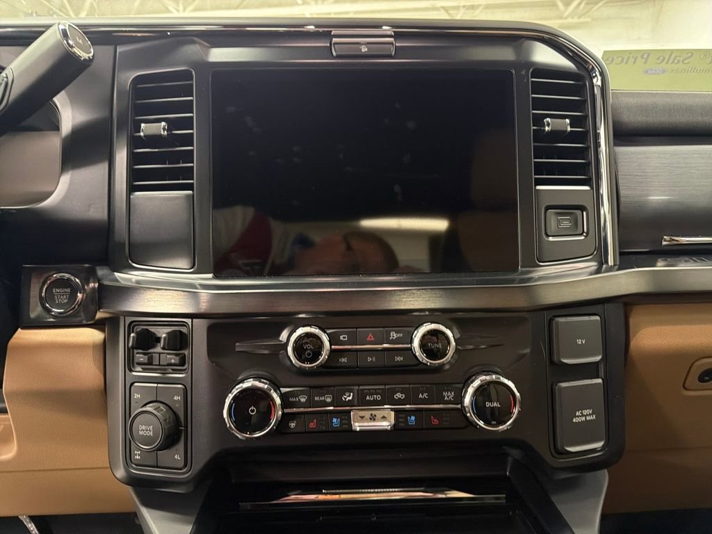 New 2026 Ford F250 Lariat w/ Chrome Package image 21