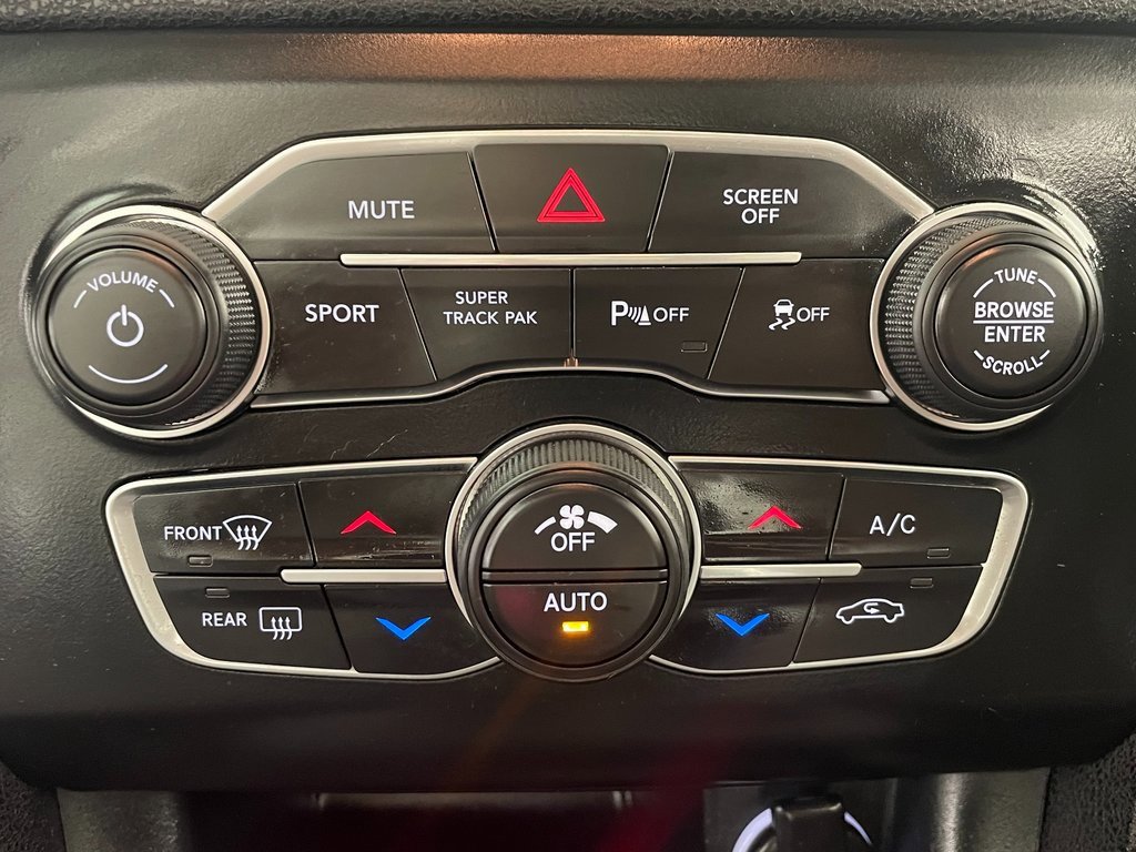 Used 2022 Dodge Charger GT image 22