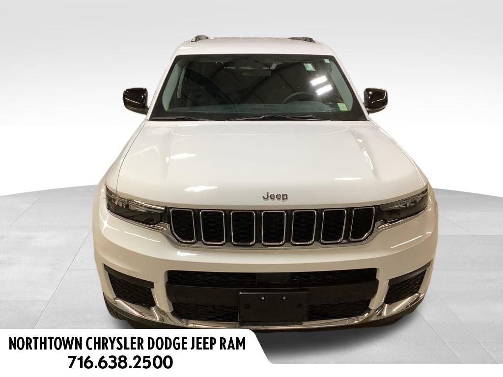 Certified 2023 Jeep Grand Cherokee L Laredo image 2