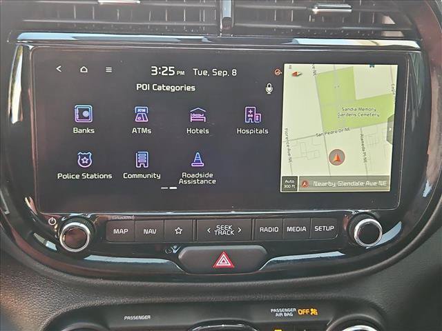 Used 2023 Kia Soul GT-Line FWD image 13