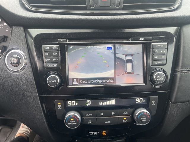 Used 2017 Nissan Rogue SL w/ SL Premium Package image 17