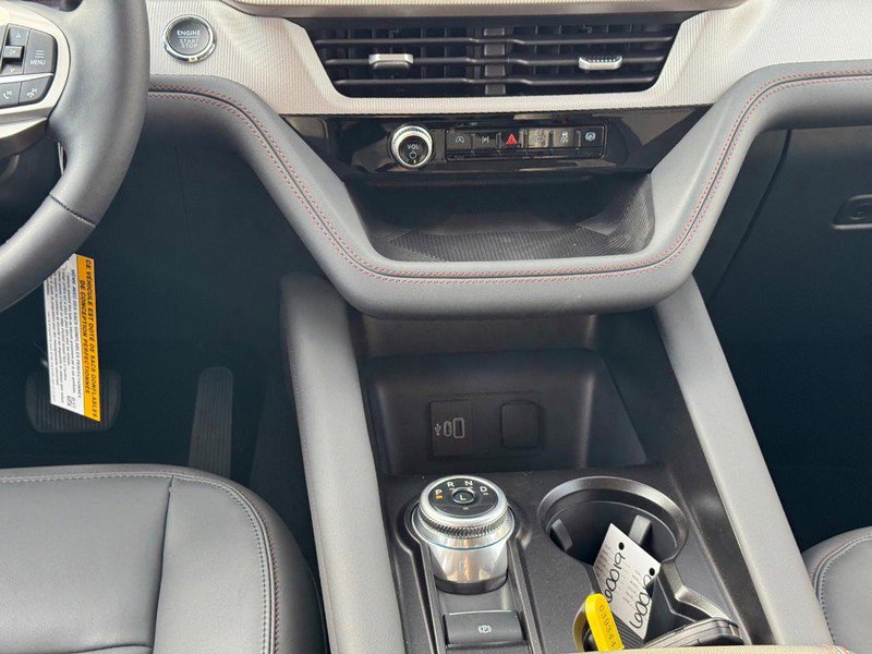 New 2026 Ford Explorer Active w/ Active Comfort Package image 17