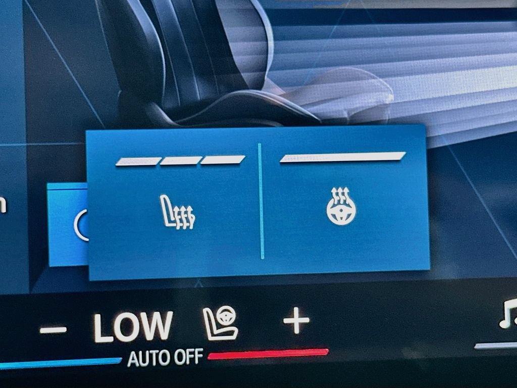 New 2026 BMW M2 w/ Lighting Package RWD image 18