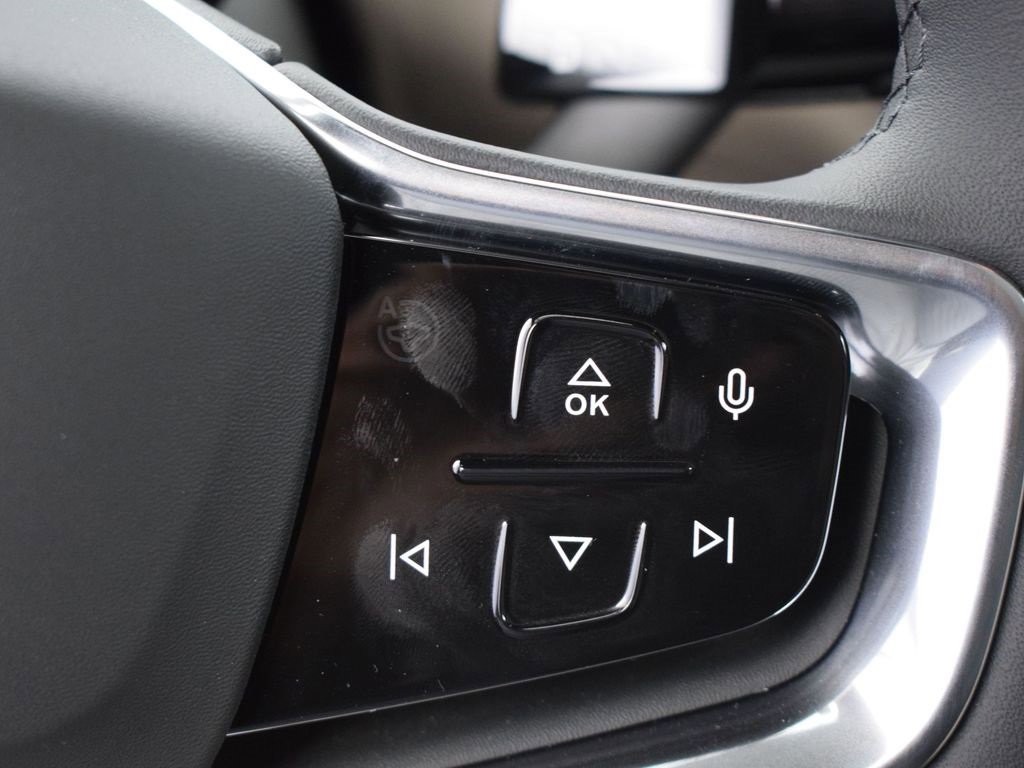 New 2025 Volvo EX90 Ultra image 27