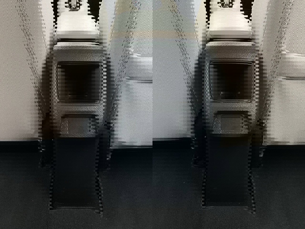 Used 2025 Honda HR-V LX image 19