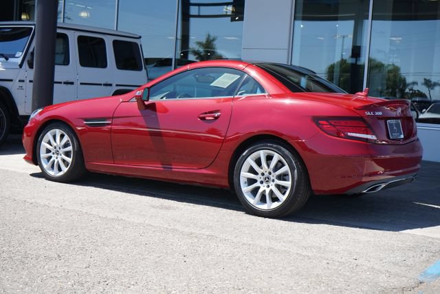 Used 2020 Mercedes-Benz SLC 300 image 10