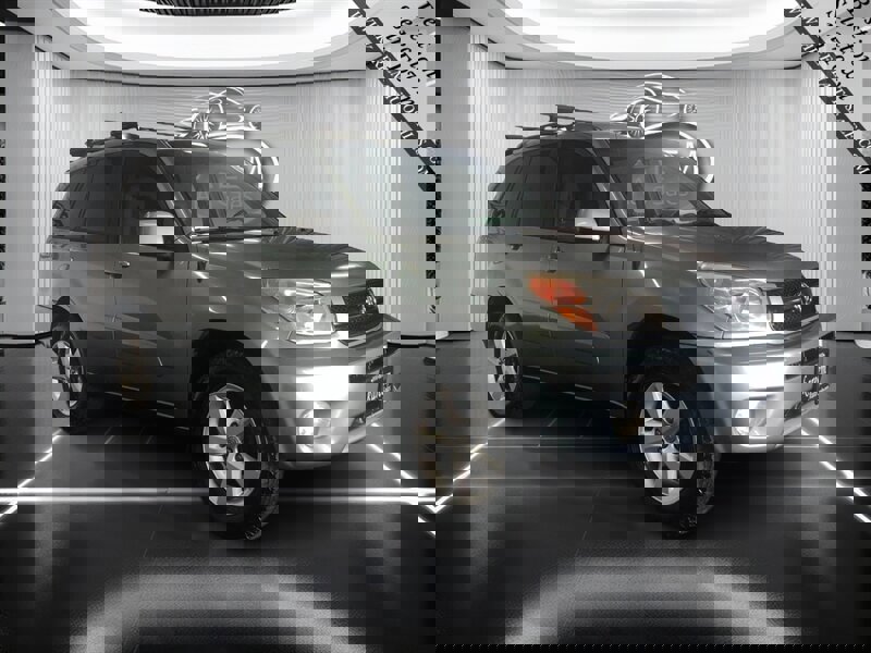 Used 2005 Toyota RAV4 2WD image 3