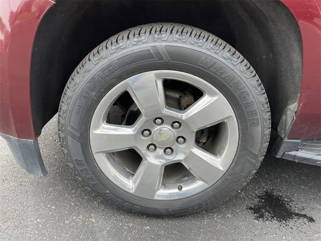 Used 2020 Chevrolet Suburban LS image 10