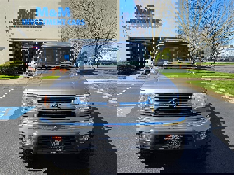 Used 2001 Toyota 4Runner SR5 image 6