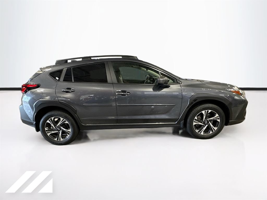 Used 2024 Subaru Crosstrek 2.5i Premium AWD/4WD image 4