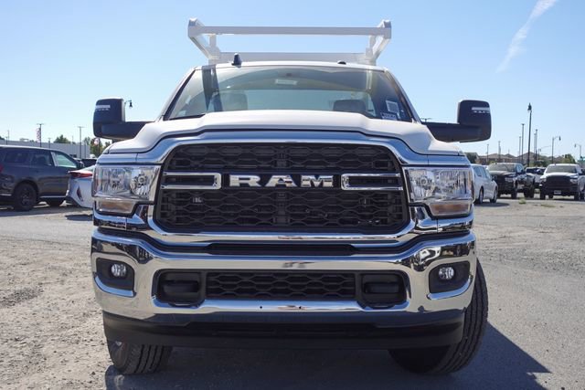 New 2024 RAM 3500 Tradesman w/ Chrome Appearance Group video 2