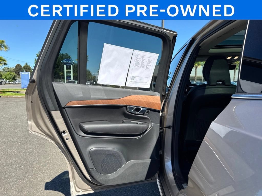Certified 2023 Volvo XC90 B6 Plus w/ Protection Package Premier AWD/4WD image 16