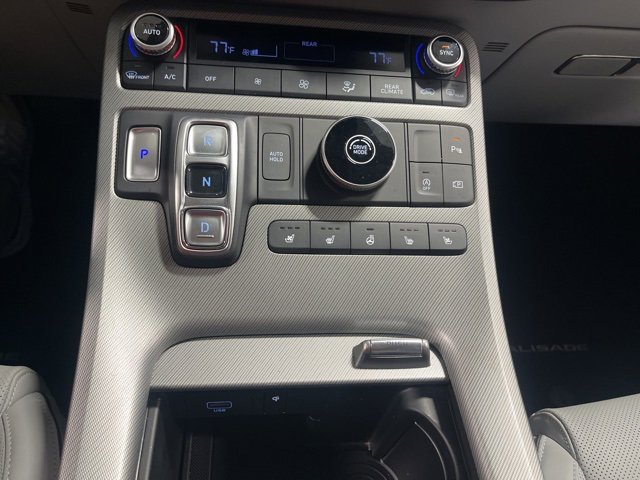 Used 2025 Hyundai Palisade SEL image 19
