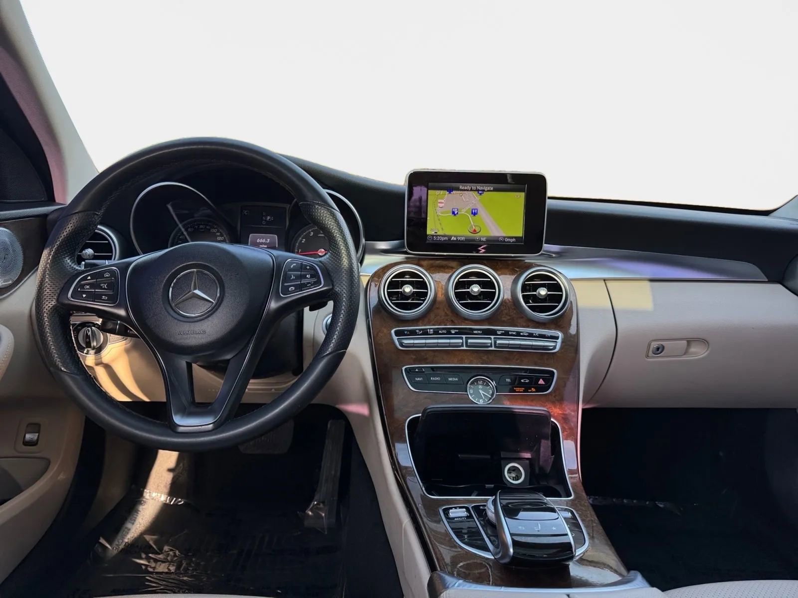 Used 2015 Mercedes-Benz C 300 4MATIC Sedan image 13