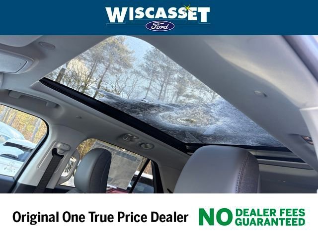 New 2026 Ford Explorer Active w/ Active Comfort Package image 14