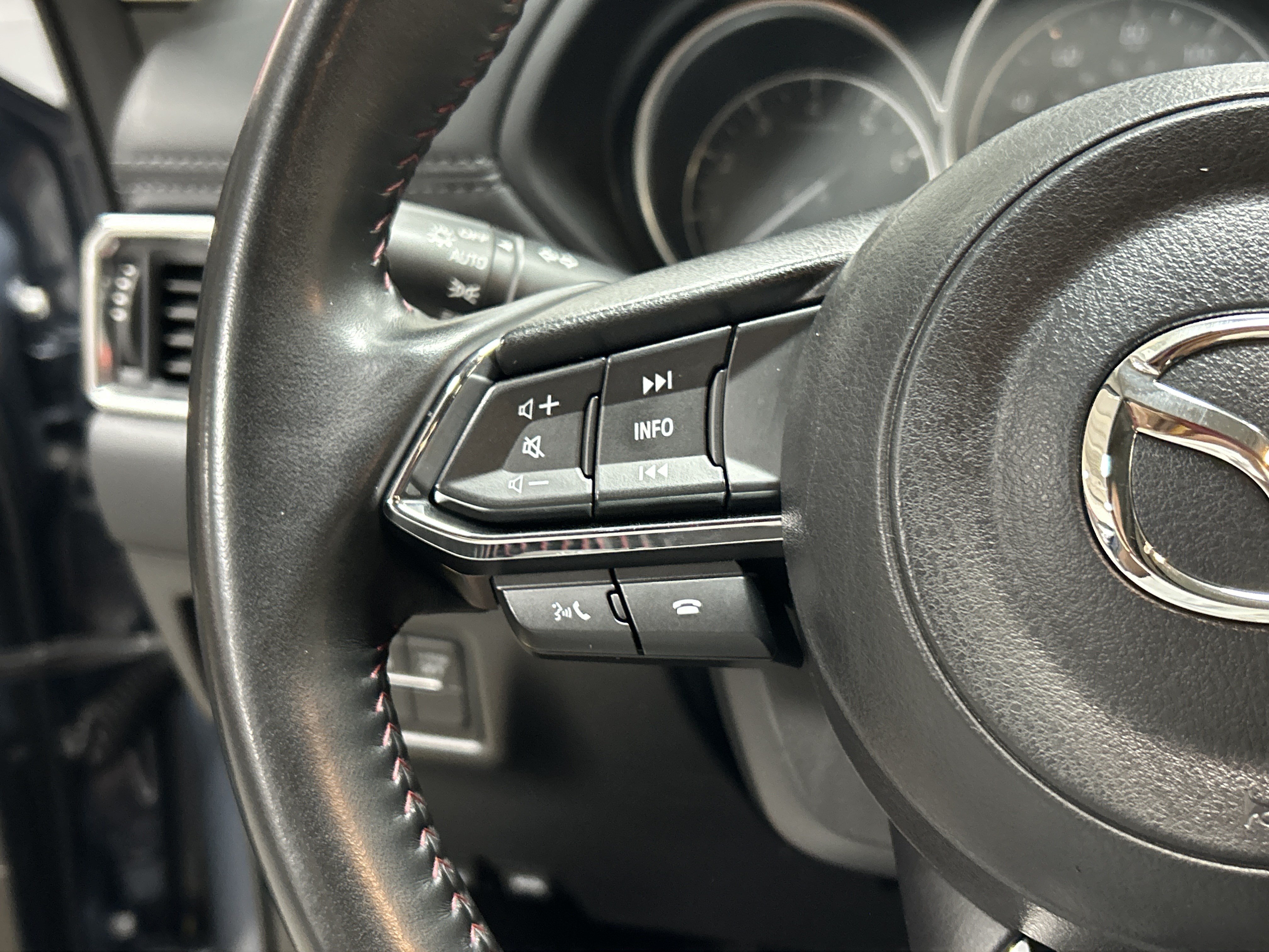 Used 2025 MAZDA CX-5 Carbon Edition AWD/4WD image 23