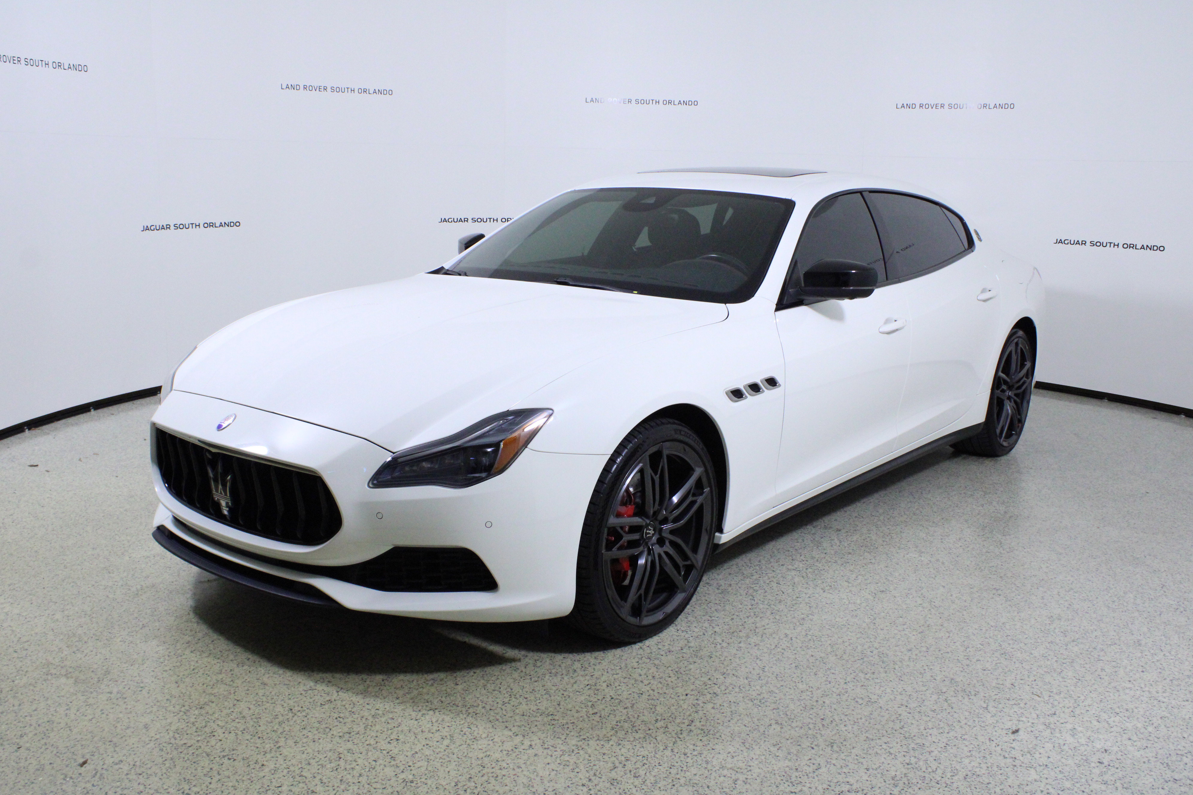 Used 2021 Maserati Quattroporte S image 4