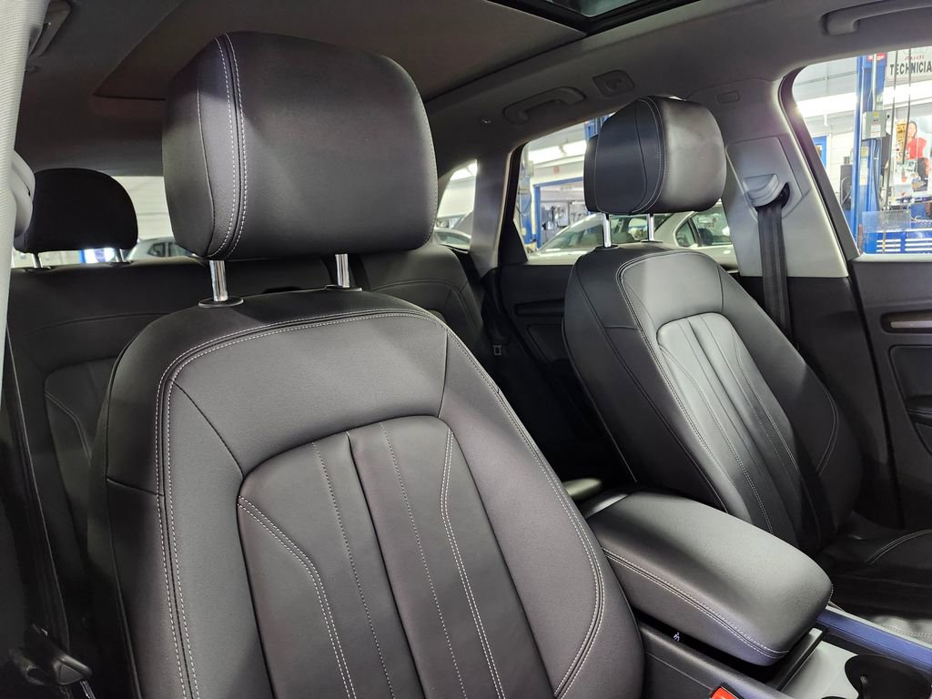Used 2023 Audi Q5 2.0T Premium Plus w/ Premium Plus Package image 17