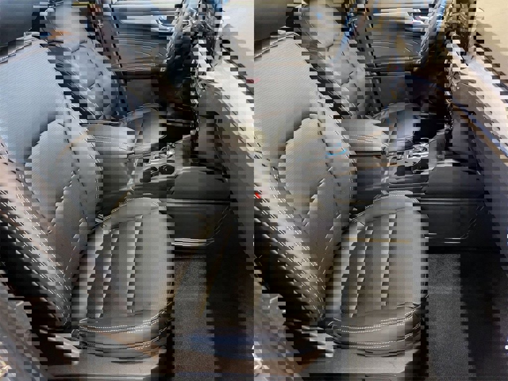 New 2026 Ford Escape Platinum w/ Equipment Group 601A image 43