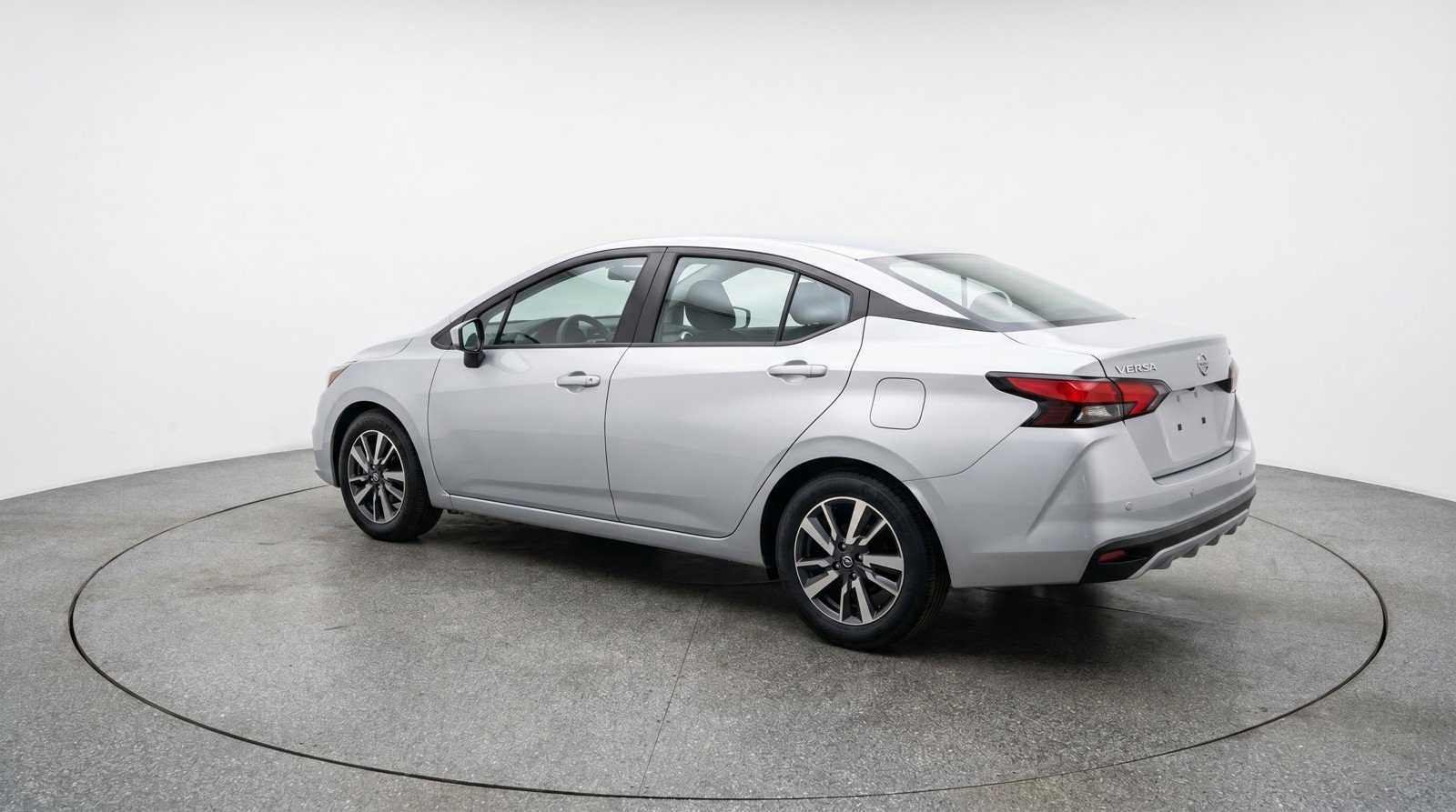 Used 2025 Nissan Versa SV FWD image 6