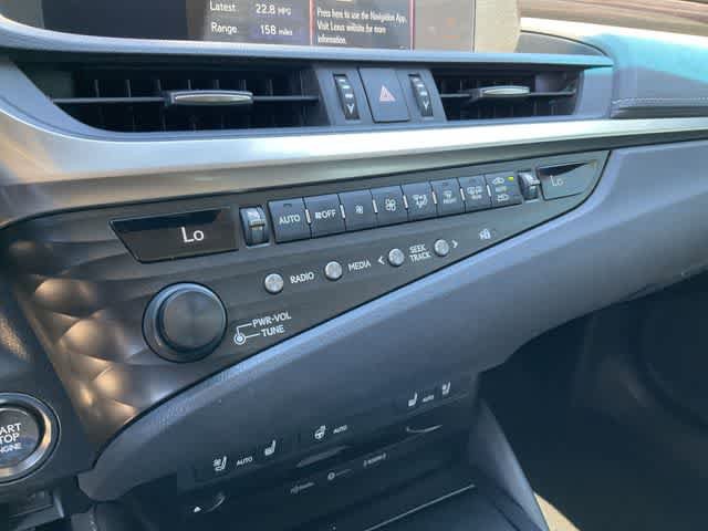 Used 2020 Lexus ES 350 w/ Premium Package image 23