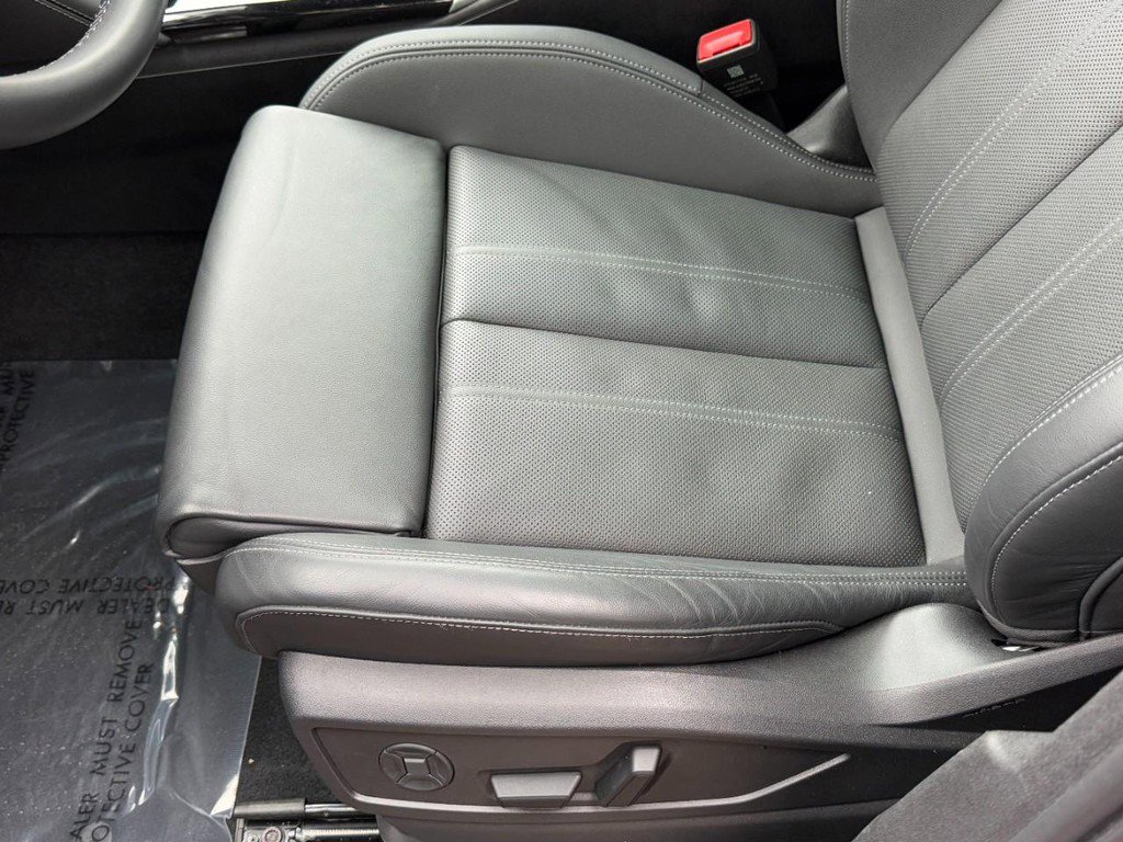 Used 2025 Audi Q5 Premium Plus w/ Premium Plus image 25