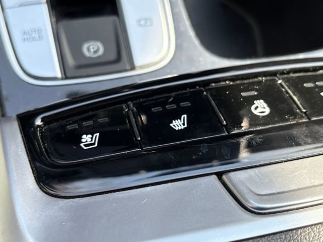 Used 2024 Hyundai Santa Cruz Limited image 18