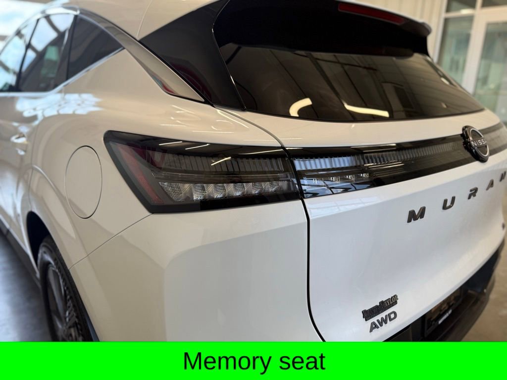 Used 2025 Nissan Murano SL AWD/4WD image 7
