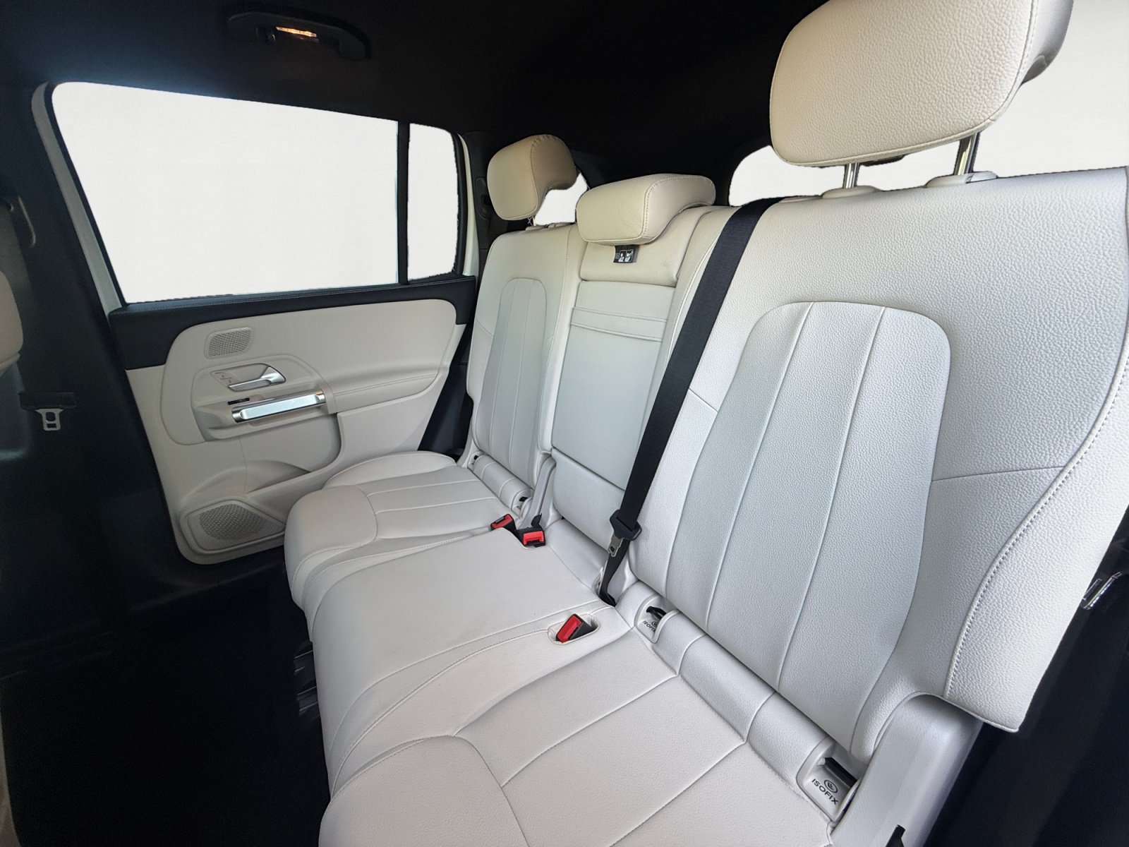 Certified 2025 Mercedes-Benz GLB 250 image 13