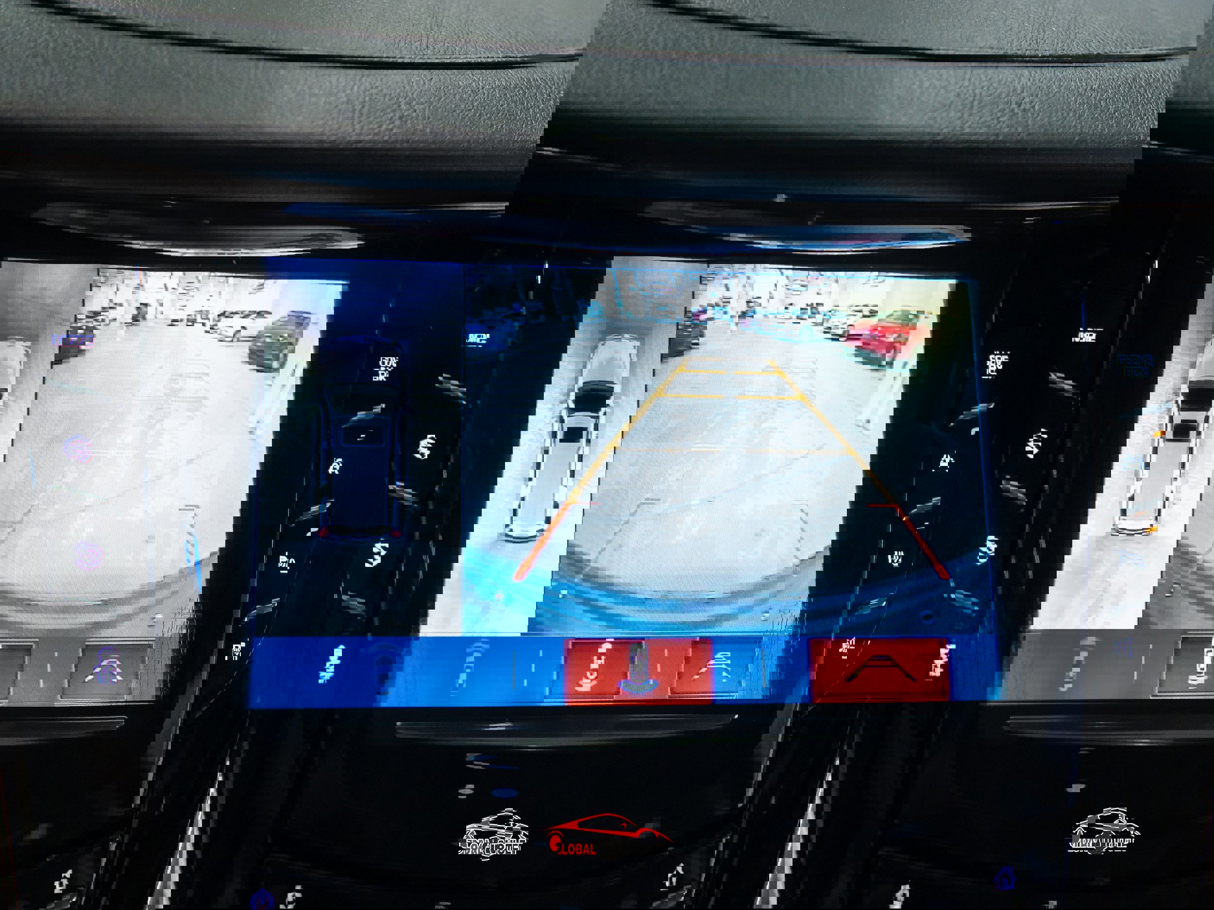 Used 2020 Cadillac Escalade Luxury AWD/4WD image 31