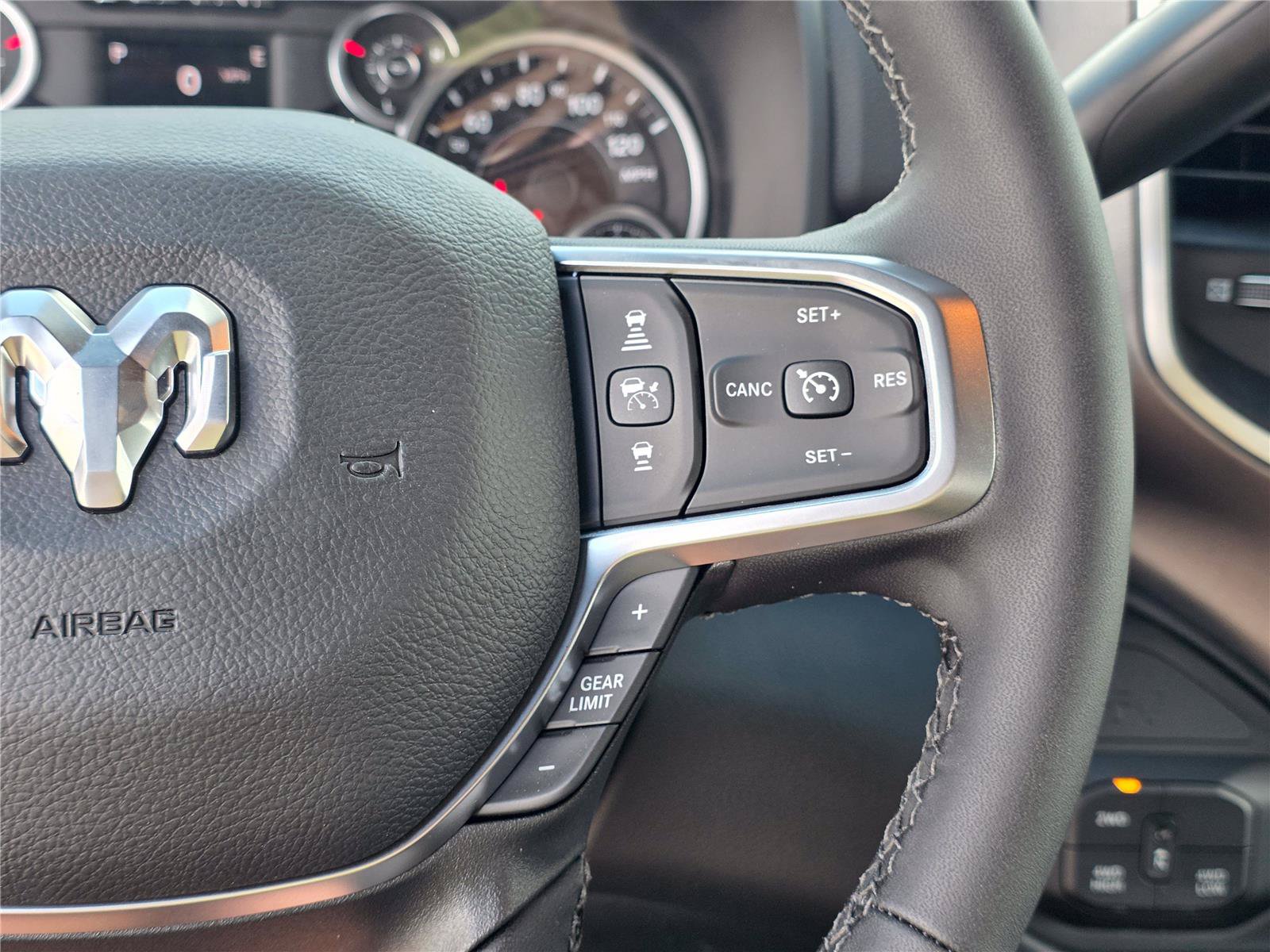 New 2026 RAM 3500 Big Horn AWD/4WD image 18