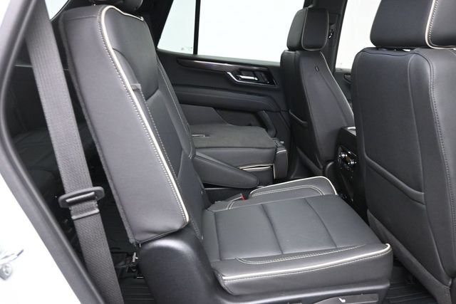 Used 2025 GMC Yukon Elevation w/ LPO, Floor Liner Package AWD/4WD image 14