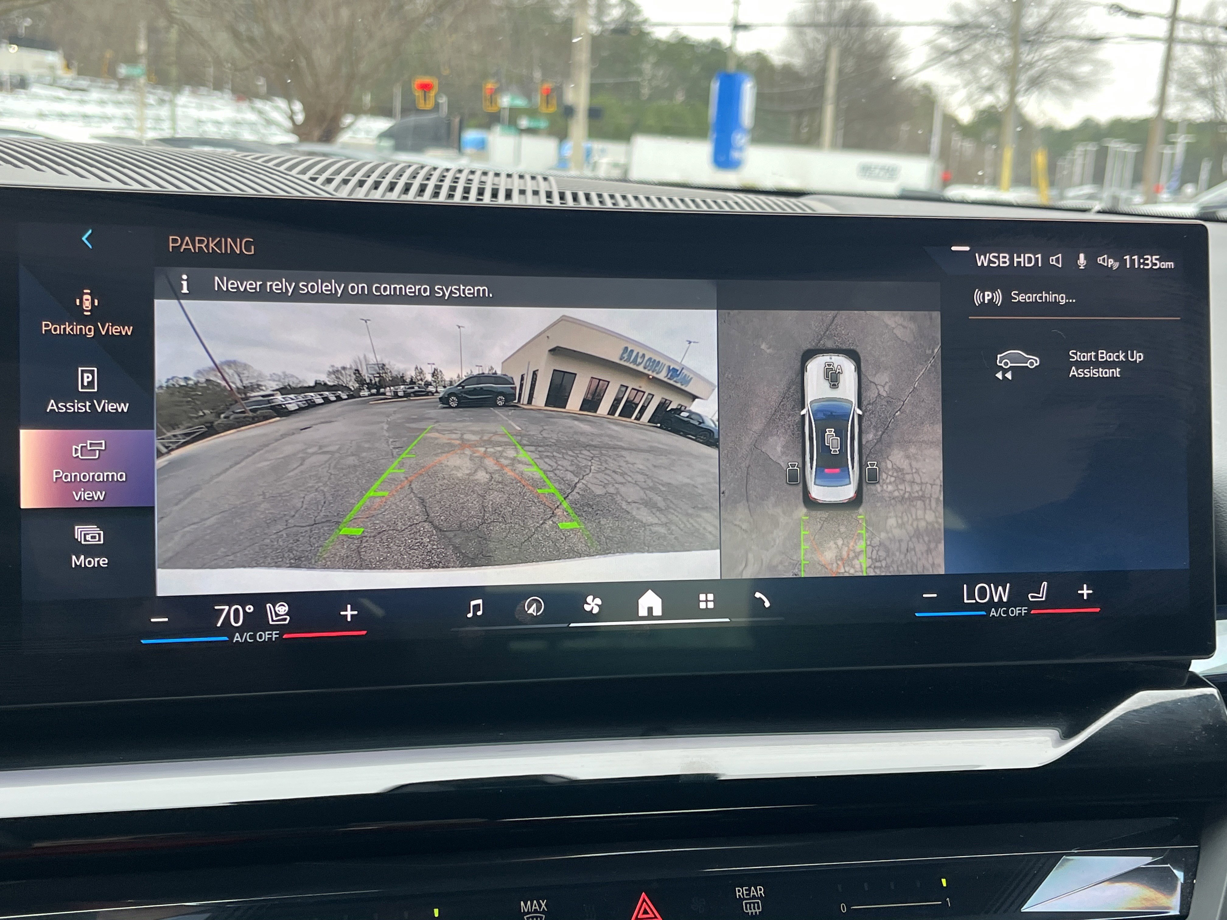 Used 2025 BMW i5 eDrive40i image 4