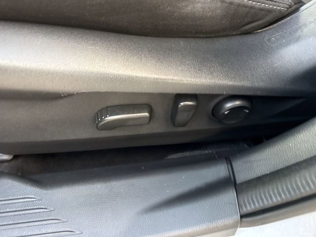 Used 2021 Subaru Outback Premium image 12