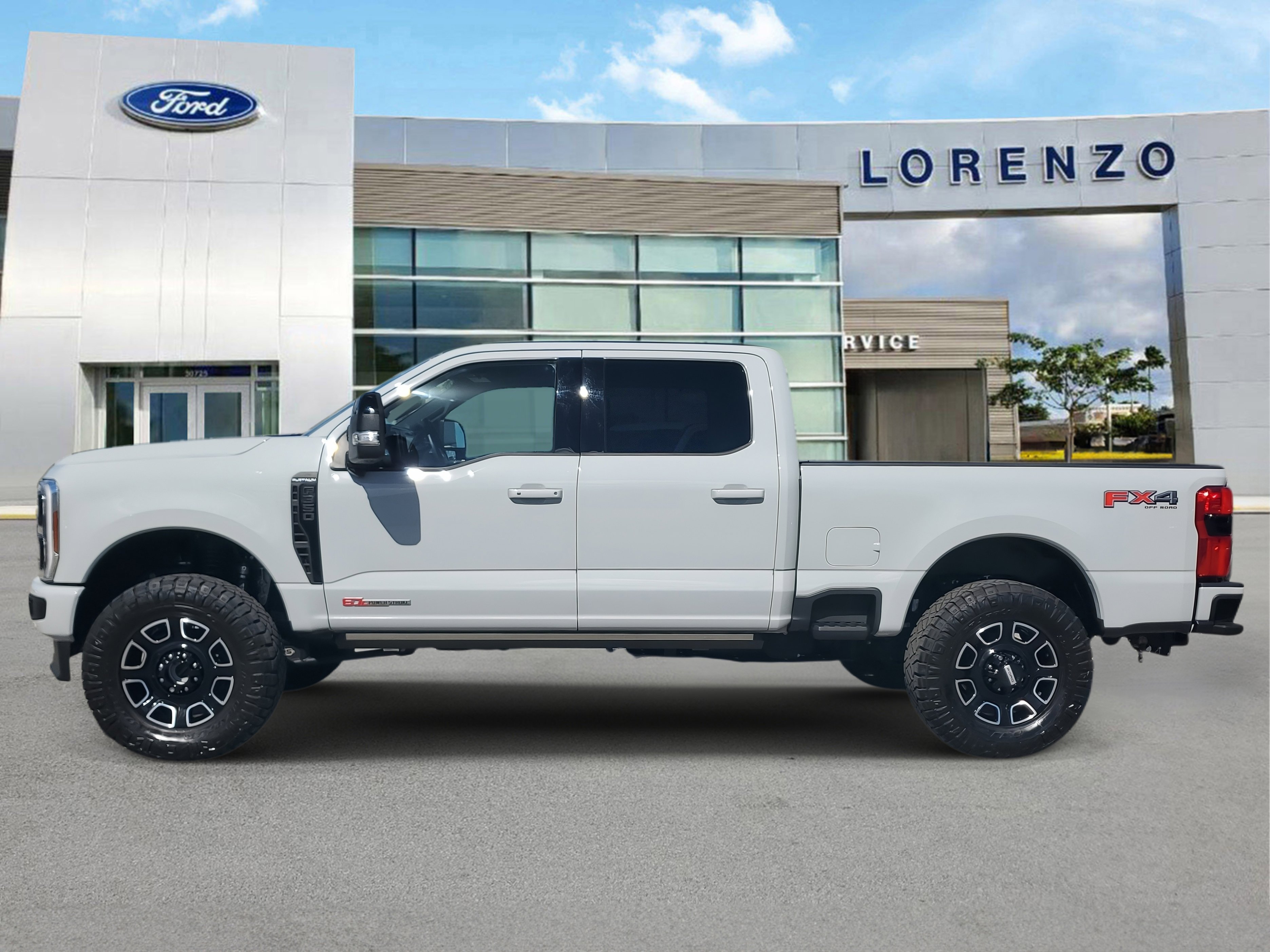 Used 2025 Ford F350 Platinum image 8