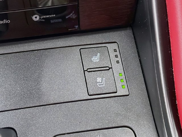 Used 2024 Lexus IS 500 w/ Accessory Package 2 RWD image 24